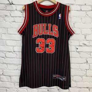 Vintage Nike Team Scottie Pippen‎ #33 Chicago Bulls Jersey Size 48 M Pinstripe